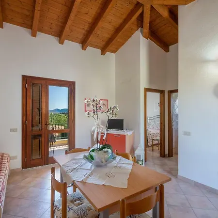 L'uddastru 5 Piano Primo Budoni