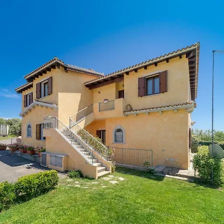 L'uddastru 5 Piano Primo Budoni